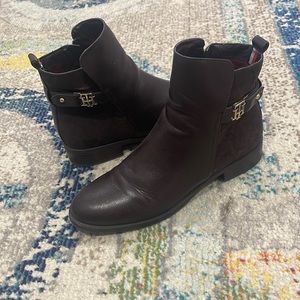Tommy boots 🥾